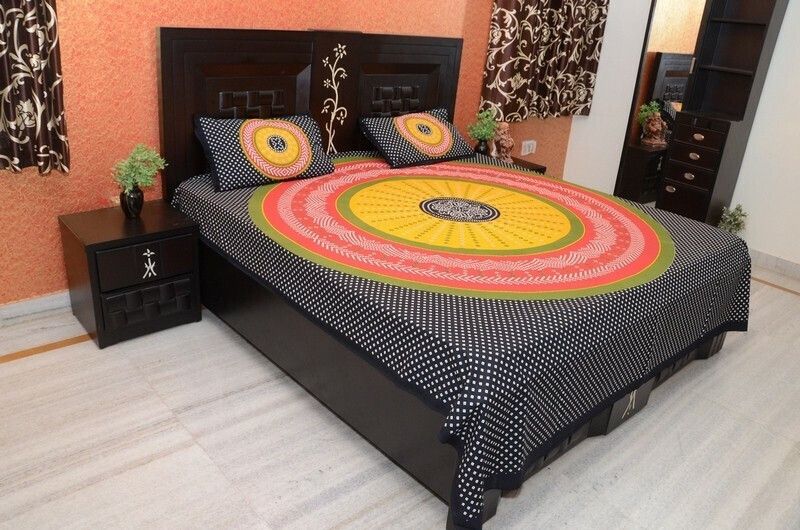 Artistic Lines Double Bed Sheet